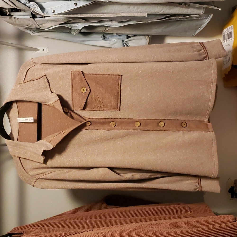 NWOT Super Soft Shacket